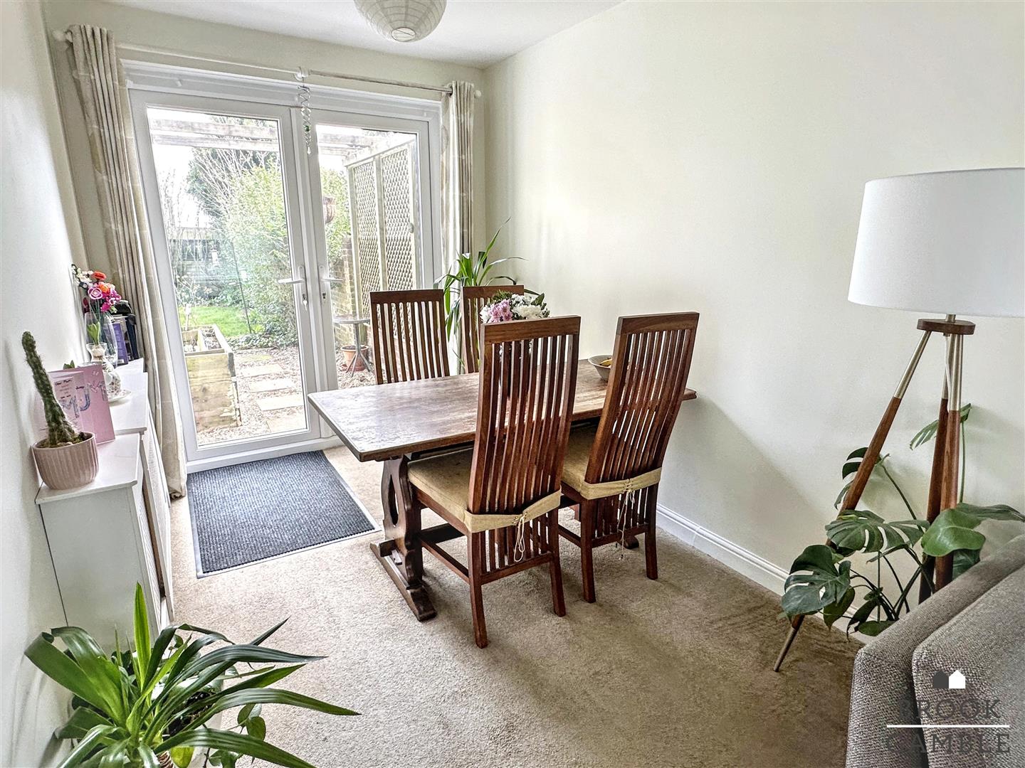 4 Bedroom House. Langney Rise in Eastbourne,  24